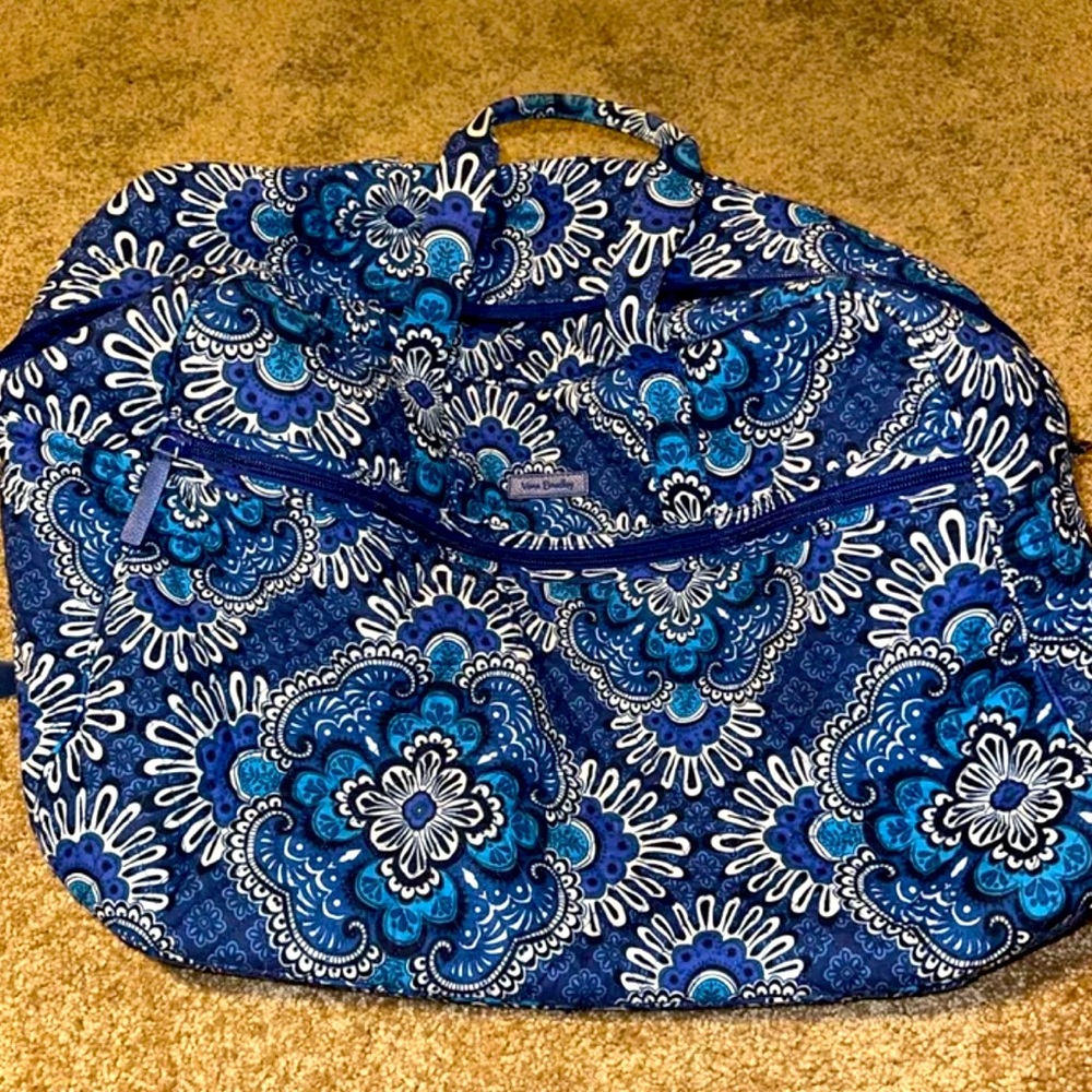 Vera Bradley duffle bag